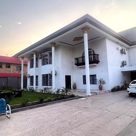 Four Season Boutique Hotel Islamabad Bagian luar foto