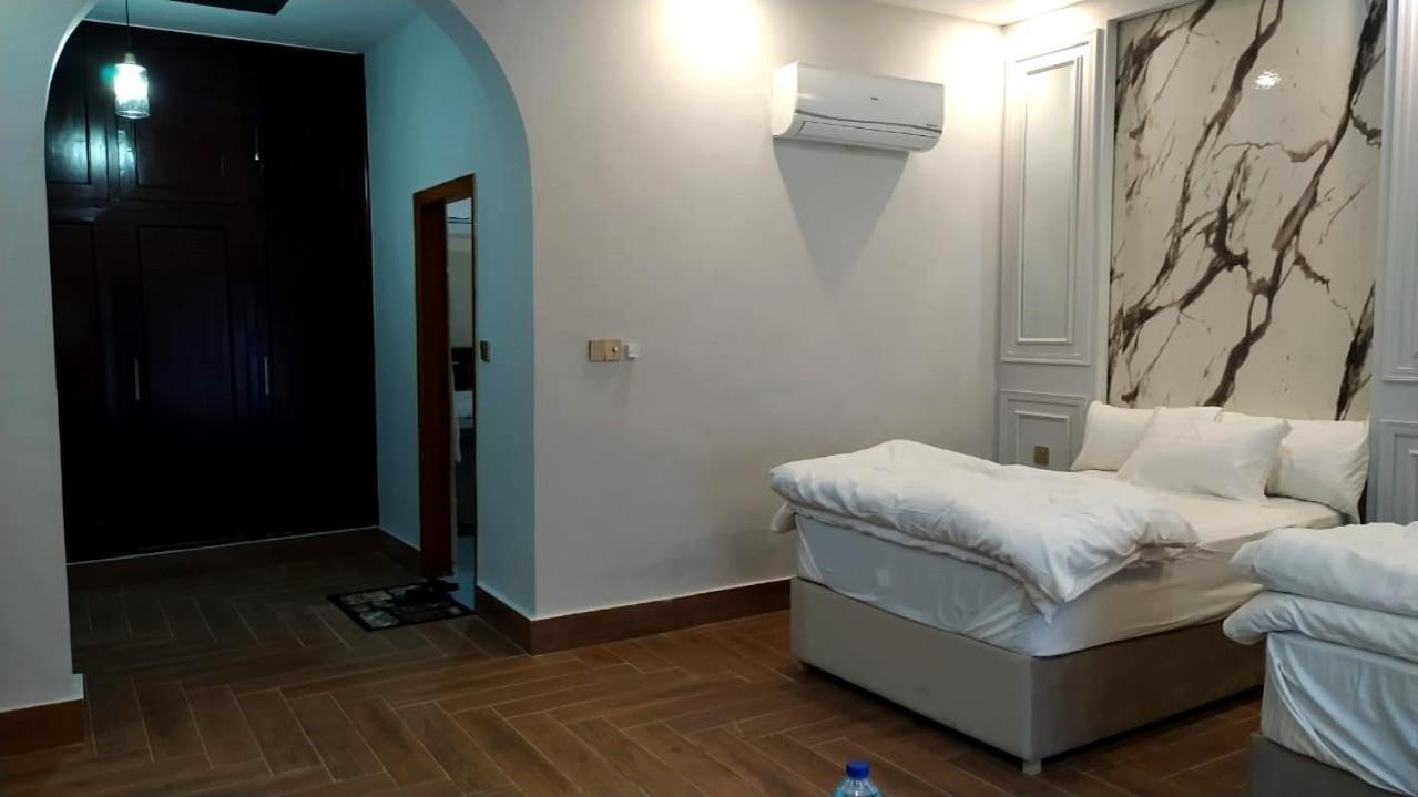 Four Season Boutique Hotel Islamabad Bagian luar foto