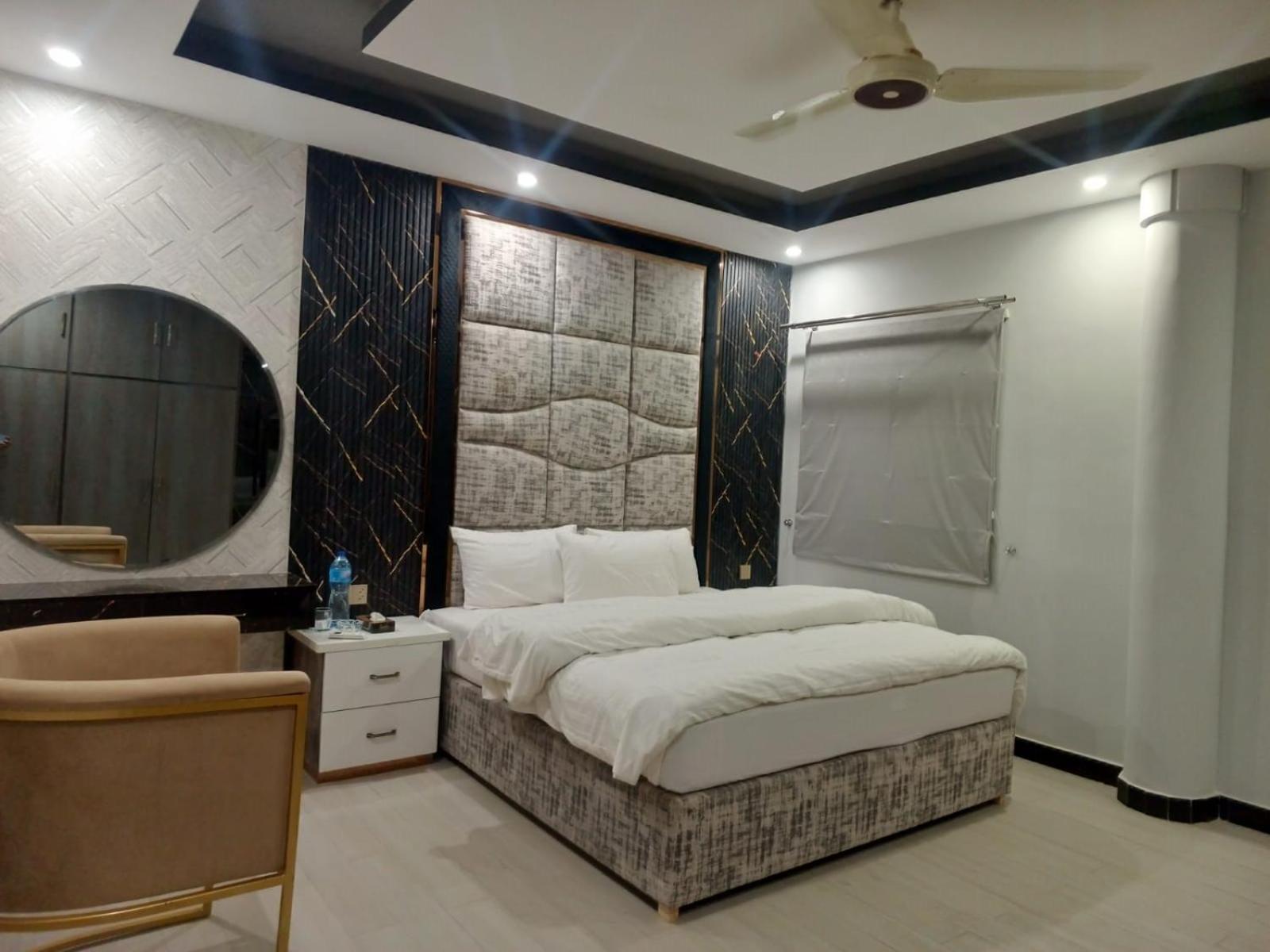 Four Season Boutique Hotel Islamabad Bagian luar foto