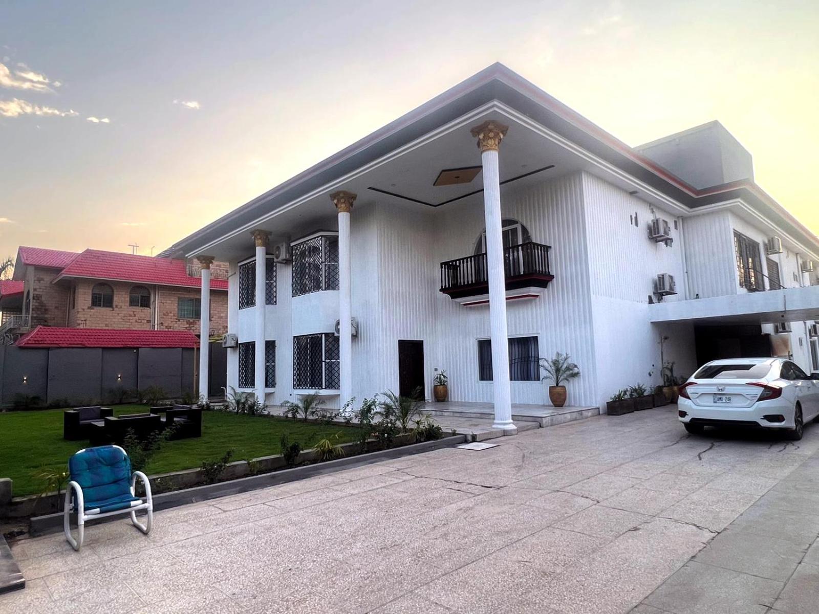 Four Season Boutique Hotel Islamabad Bagian luar foto